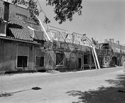 858126 Afbeelding van de renovatie van de Breyerskameren aan de Gasthuisstraat te Utrecht.
